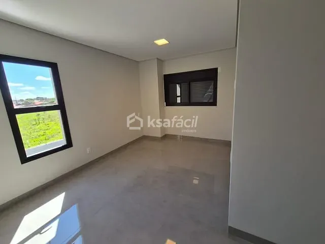 Casa com 250m² 4 quartos e 2 banheiros, à venda, no bairro Nova Lima em Campo Grande