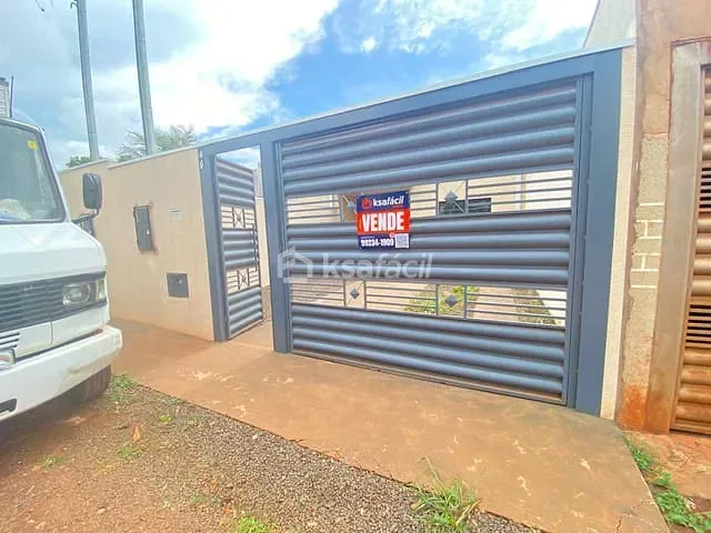 Casa com 180m² 2 quartos e 2 banheiros, à venda, no bairro Jardim Centenário em Campo Grande