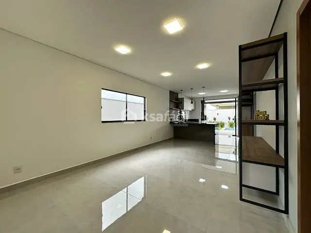 Casa com 250m² 3 quartos e 2 banheiros, à venda, no bairro Nova Lima em Campo Grande