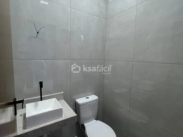 Casa com 180m² 3 quartos e 3 banheiros, à venda, no bairro Parque Residencial Rita Vieira em Campo Grande