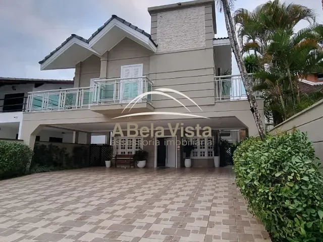 Casa com 408m² 5 quartos e 7 banheiros, à venda, no bairro Riviera em Bertioga