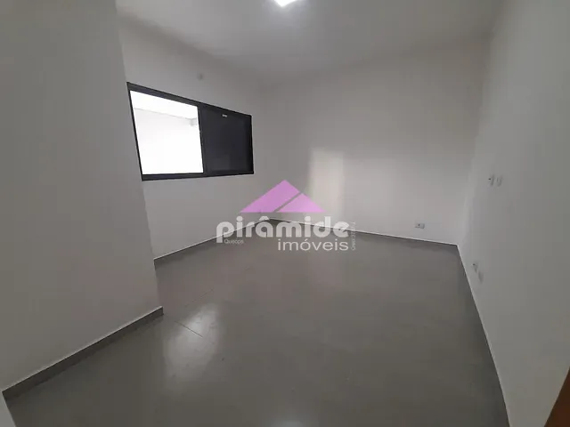 Casa com 245m² 3 quartos e 3 banheiros, à venda, no bairro Jardim das Gaivotas em Caraguatatuba