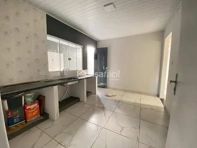 Casa com 200m² 3 quartos e 2 banheiros, à venda, no bairro Coophavila II em Campo Grande