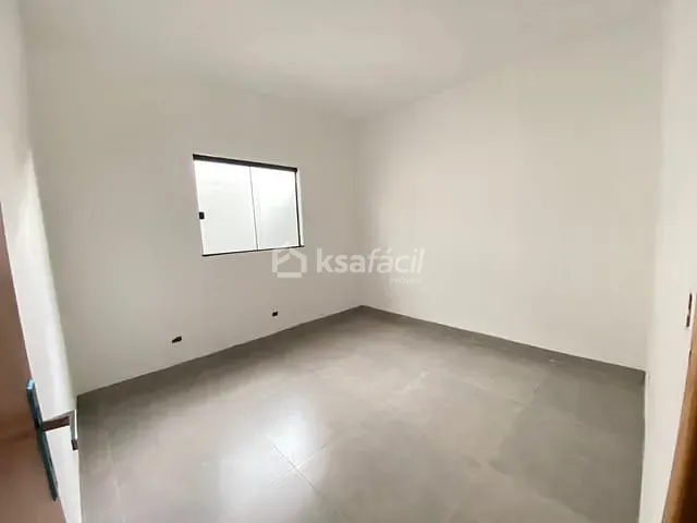 Casa com 100m² 2 quartos e 1 banheiro, à venda, no bairro Portal Caiobá em Campo Grande