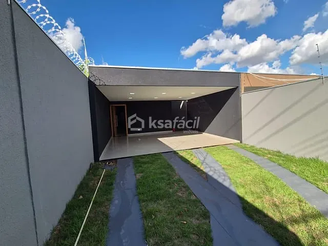 Casa com 252m² 3 quartos e 3 banheiros, à venda, no bairro Vila Taquarussu em Campo Grande