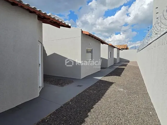 Casa 2 quartos e 1 banheiro, à venda, no bairro Nova Lima em Campo Grande
