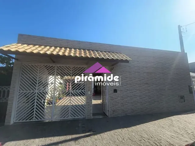 Casa com 250m² 5 quartos e 2 banheiros, à venda, no bairro Martim de Sá em Caraguatatuba
