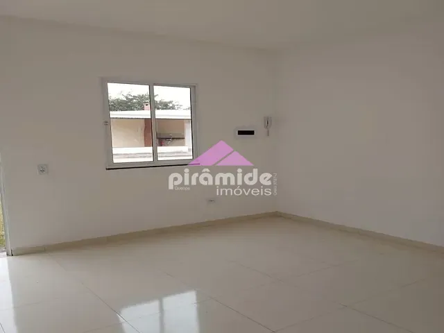 Casa com 70m² 2 quartos e 1 banheiro, à venda, no bairro Chácaras Pousada do Vale em São José dos Campos