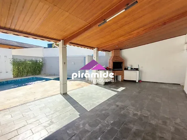 Casa com 450m² 5 quartos e 5 banheiros, à venda, no bairro Condomínio Esplanada do Sol em São José dos Campos