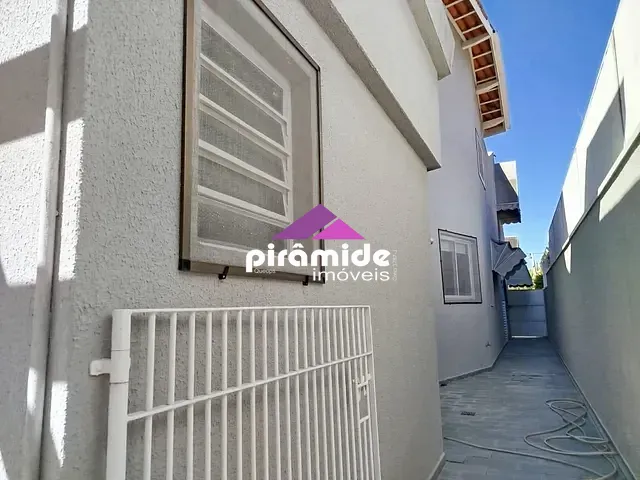Casa com 450m² 5 quartos e 5 banheiros, à venda, no bairro Condomínio Esplanada do Sol em São José dos Campos