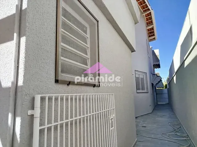Casa com 450m² 5 quartos e 5 banheiros, à venda, no bairro Condomínio Esplanada do Sol em São José dos Campos
