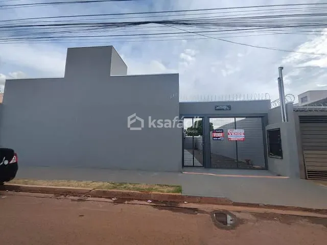 Casa com 90m² 2 quartos e 1 banheiro, à venda, no bairro Jardim Centenário em Campo Grande