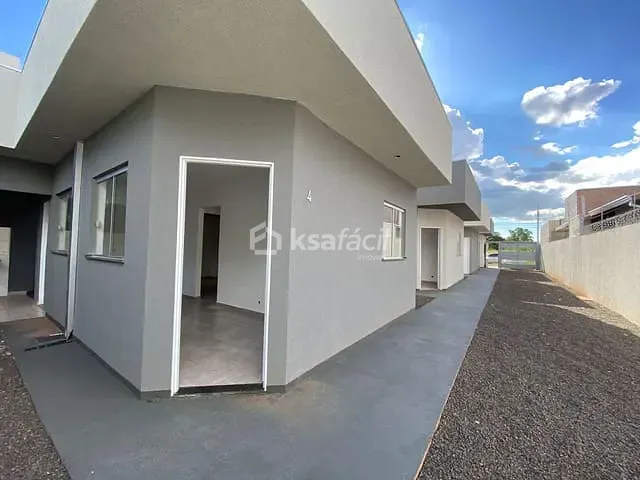 Casa 2 quartos e 1 banheiro, à venda, no bairro Loteamento Bela Laguna em Campo Grande