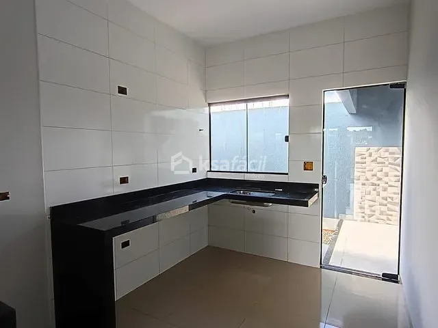 Casa com 106m² 2 quartos e 1 banheiro, à venda, no bairro Jardim das Cerejeiras em Campo Grande