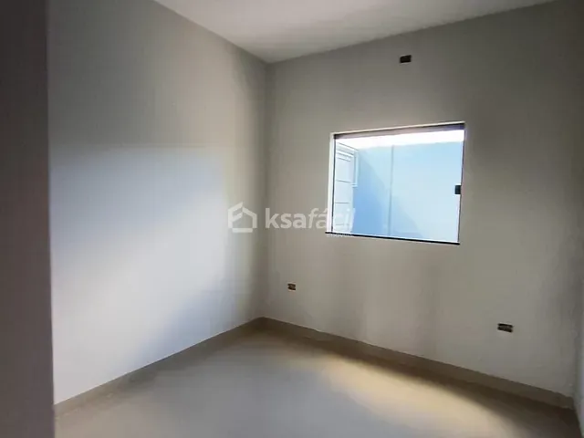 Casa com 106m² 2 quartos e 1 banheiro, à venda, no bairro Jardim das Cerejeiras em Campo Grande