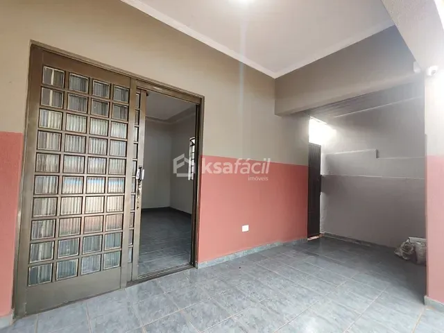 Casa com 346m² 3 quartos e 1 banheiro, à venda, no bairro Amambaí em Campo Grande