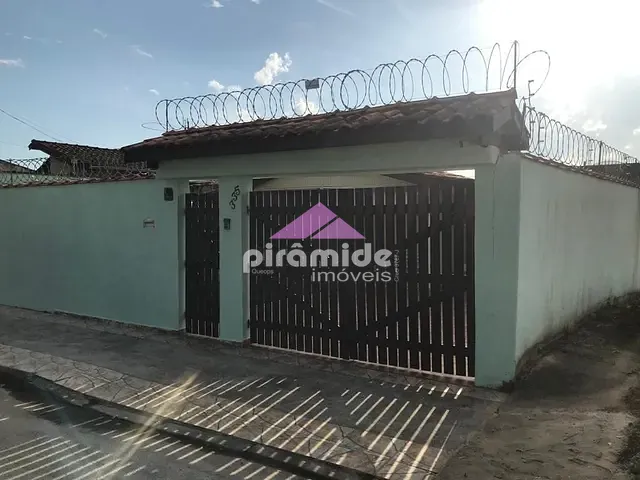 Casa com 372m² 2 quartos e 1 banheiro, à venda, no bairro Morro do Algodão em Caraguatatuba