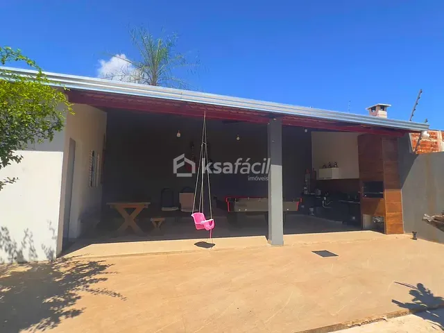 Casa com 396m² 3 quartos e 2 banheiros, à venda, no bairro Jardim Colúmbia em Campo Grande