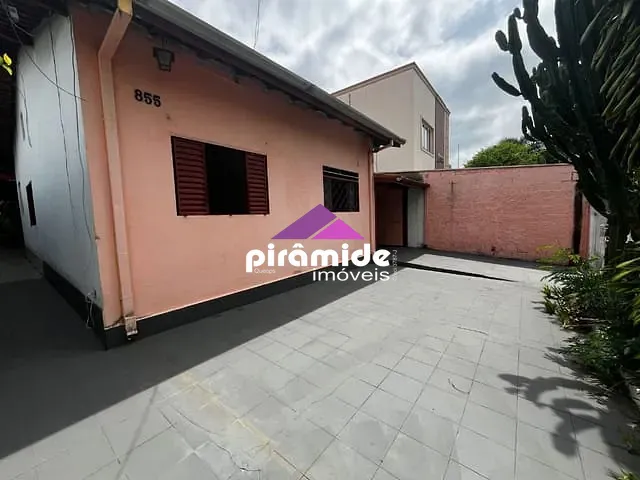 Casa com 250m² 3 quartos e 2 banheiros, à venda, no bairro Jardim das Indústrias em São José dos Campos