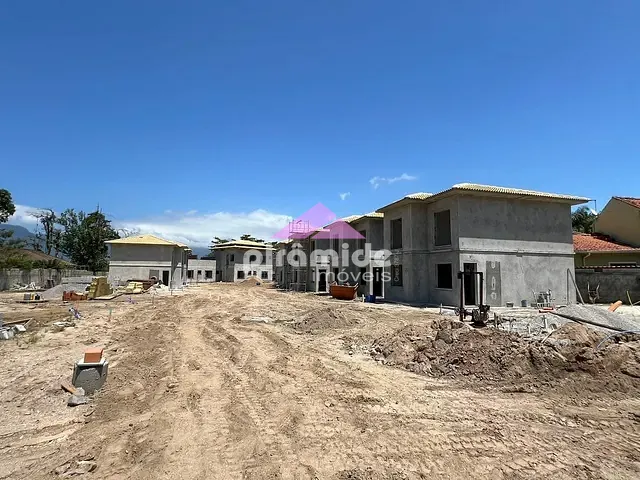 Casa com 134m² 3 quartos e 4 banheiros, à venda, no bairro Praia das Cigarras em São Sebastião