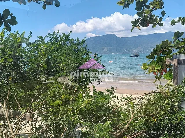 Casa com 133m² 3 quartos e 3 banheiros, à venda, no bairro Praia das Cigarras em São Sebastião