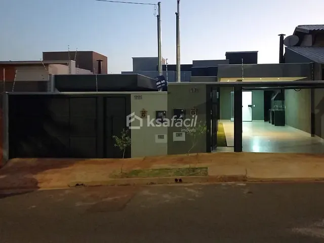 Casa com 184m² 3 quartos e 4 banheiros, à venda, no bairro Agua Limpa Park em Campo Grande