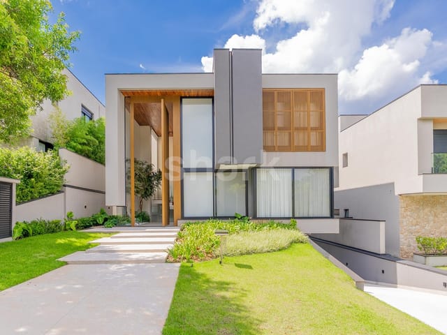 Casa com 490m² 4 quartos e 6 banheiros, à venda, no bairro Alphaville em Santana de Parnaíba