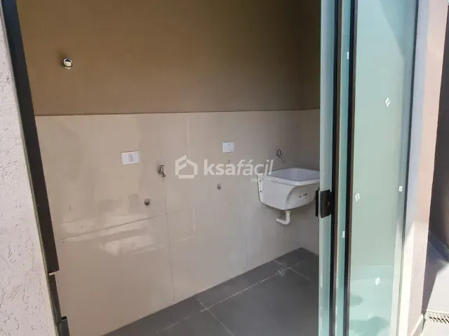 Casa com 368m² 4 quartos e 5 banheiros, à venda, no bairro Água Limpa Park em Campo Grande