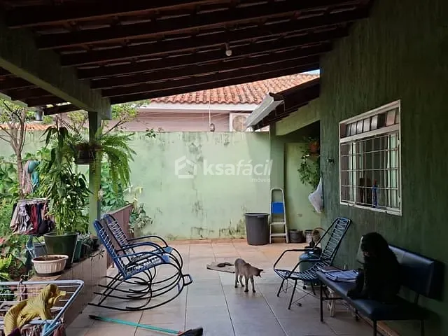 Casa com 270m² 3 quartos e 1 banheiro, à venda, no bairro Jardim das Nações em Campo Grande