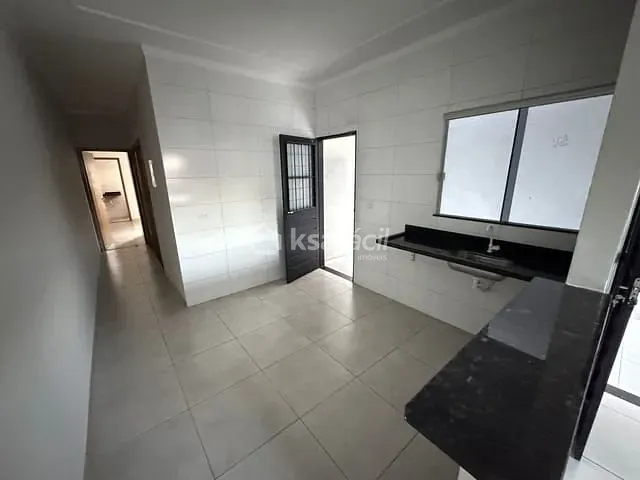 Casa 2 quartos e 2 banheiros, à venda, no bairro Vila Nova Campo Grande em Campo Grande