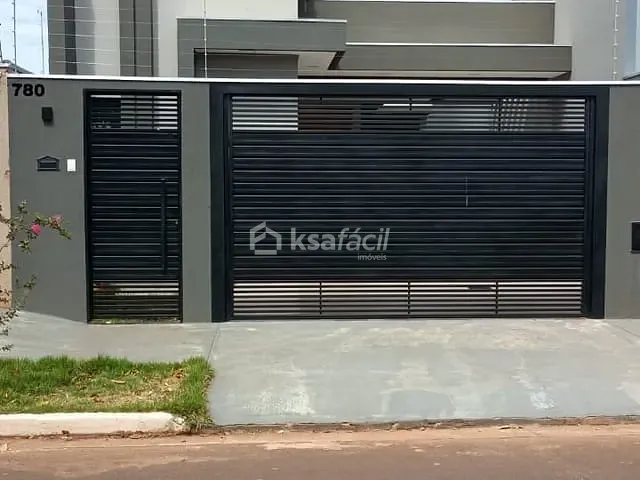 Casa 3 quartos e 2 banheiros, à venda, no bairro Parque Residencial Rita Vieira em Campo Grande