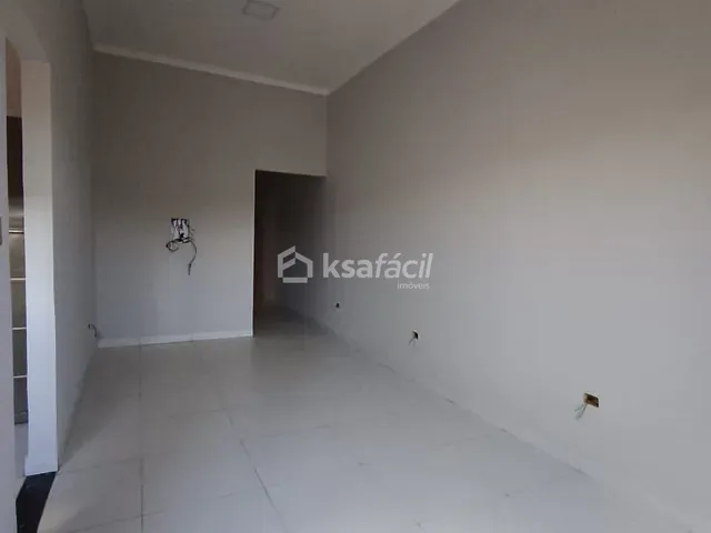 Casa com 216m² 3 quartos e 2 banheiros, à venda, no bairro Jardim das Cerejeiras em Campo Grande
