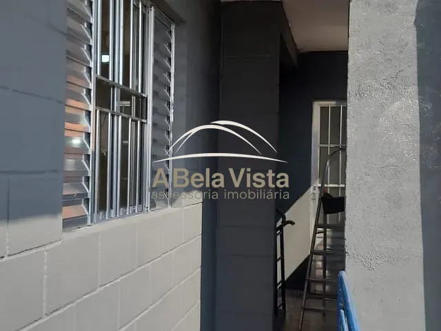 Casa 1 quarto e 1 banheiro, à venda, no bairro Parque Santa Teresa em Carapicuíba