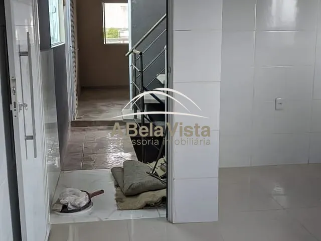 Casa 1 quarto e 1 banheiro, à venda, no bairro Parque Santa Teresa em Carapicuíba