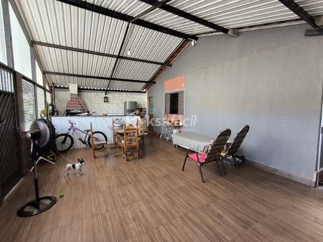 Casa 3 quartos e 3 banheiros, à venda, no bairro Parque Residencial União em Campo Grande