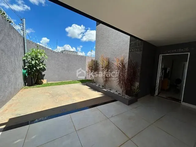 Casa com 300m² 4 quartos e 3 banheiros, à venda, no bairro Vila Nova Campo Grande em Campo Grande