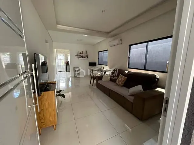 Casa com 300m² 4 quartos e 3 banheiros, à venda, no bairro Vila Nova Campo Grande em Campo Grande