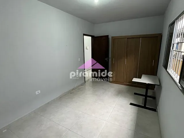 Casa com 125m² 1 quarto e 1 banheiro, para alugar, no bairro Jardim Santa Inês II em São José dos Campos