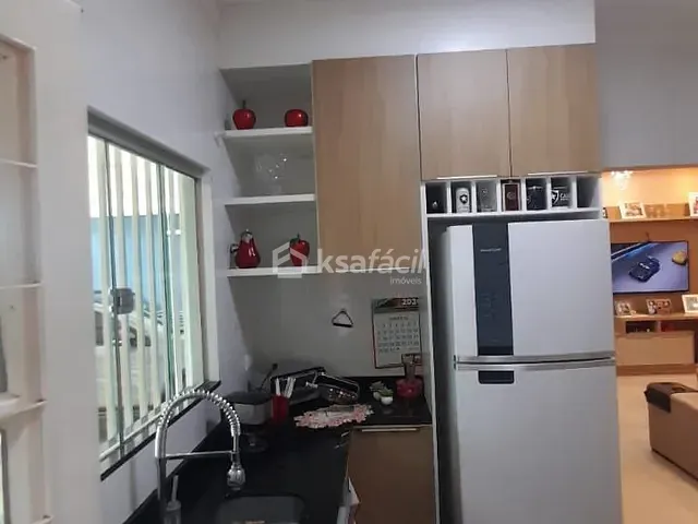 Casa com 150m² 3 quartos e 2 banheiros, à venda, no bairro Parque Residencial Rita Vieira em Campo Grande