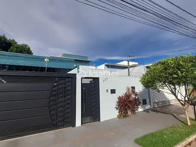 Casa com 150m² 3 quartos e 2 banheiros, à venda, no bairro Parque Residencial Rita Vieira em Campo Grande