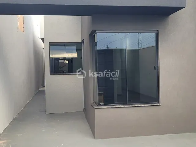 Casa 2 quartos e 2 banheiros, à venda, no bairro Bom Retiro em Campo Grande