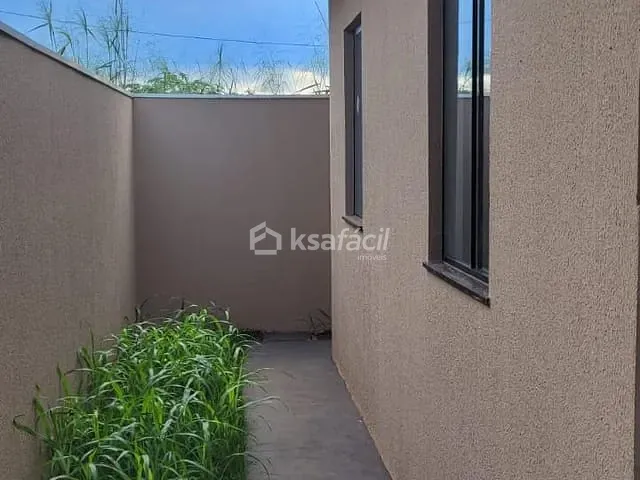 Casa com 100m² 2 quartos e 2 banheiros, à venda, no bairro Bom Retiro em Campo Grande