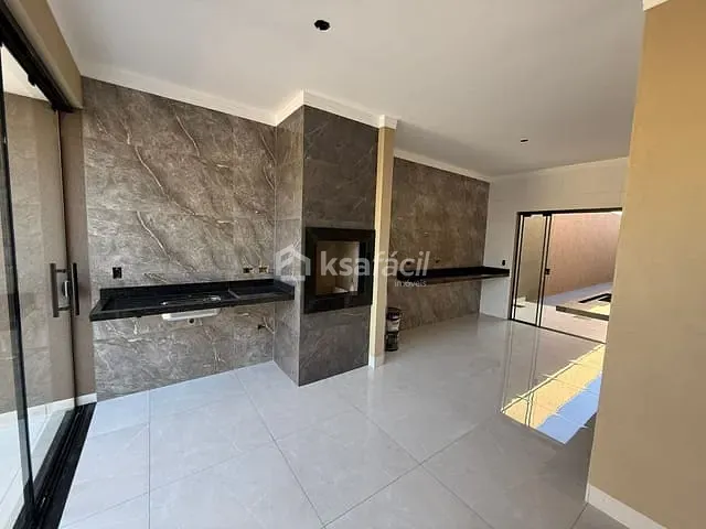 Casa com 234m² 3 quartos e 3 banheiros, à venda, no bairro Jardim Tijuca em Campo Grande