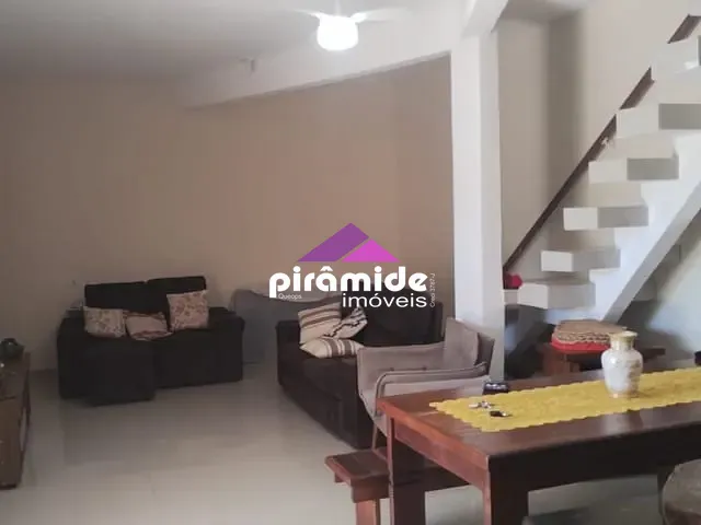Casa com 280m² 3 quartos e 4 banheiros, à venda, no bairro Perequê Mirim em Caraguatatuba
