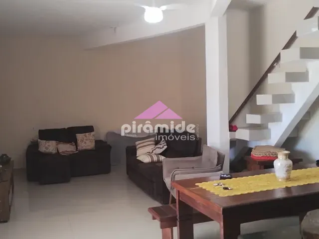 Casa com 280m² 3 quartos e 4 banheiros, à venda, no bairro Perequê Mirim em Caraguatatuba