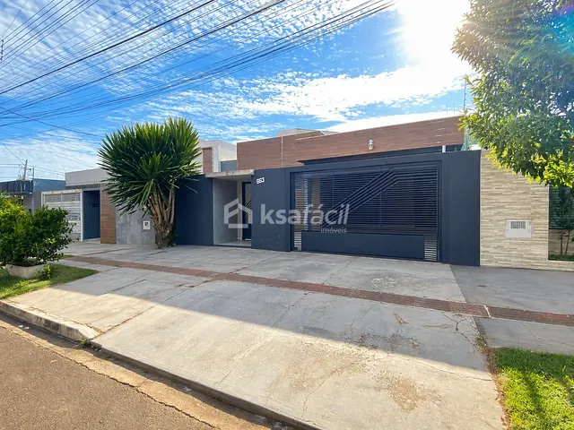 Casa com 275m² 3 quartos e 3 banheiros, à venda, no bairro Sírio Libanês em Campo Grande