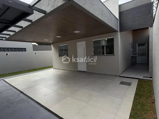 Casa com 210m² 3 quartos e 2 banheiros, à venda, no bairro Núcleo Habitacional Universitárias em Campo Grande