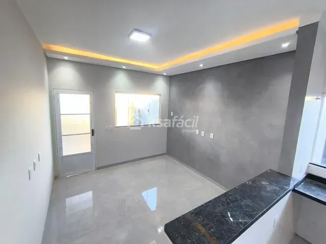 Casa 2 quartos e 2 banheiros, à venda, no bairro Residencial Figueiras do Parque em Campo Grande