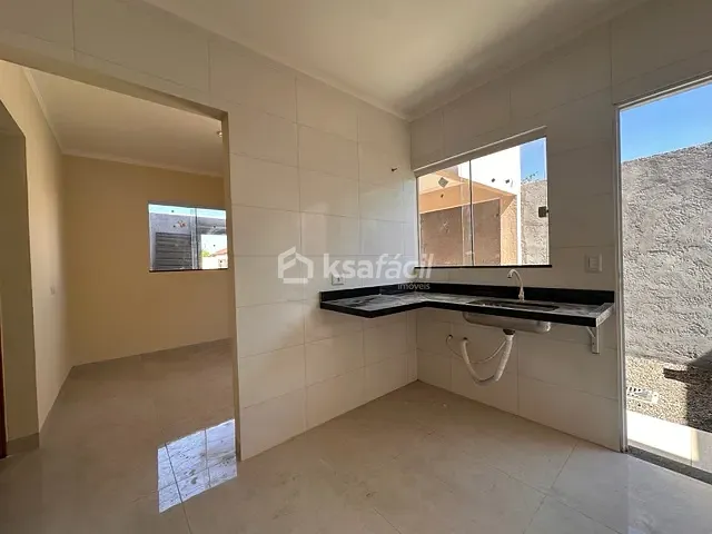Casa 2 quartos e 2 banheiros, à venda, no bairro Coophavila II em Campo Grande