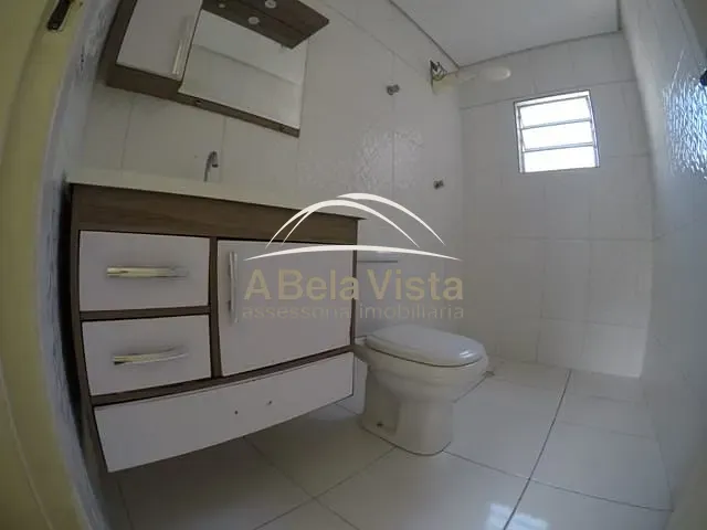 Casa com 100m² 2 quartos e 1 banheiro, para alugar, no bairro Bandeiras em Osasco
